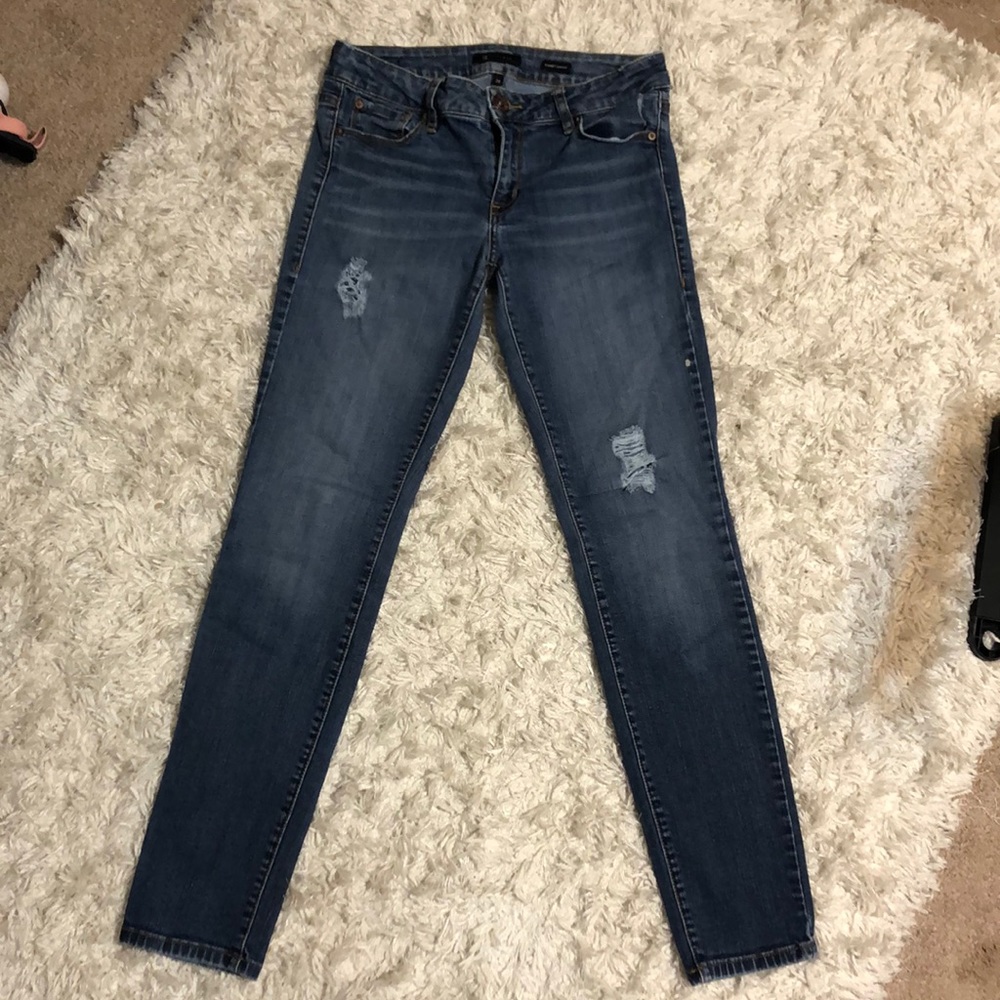 15|Fifteen “sunset skinny” jeans from The Buckle. Low rise.